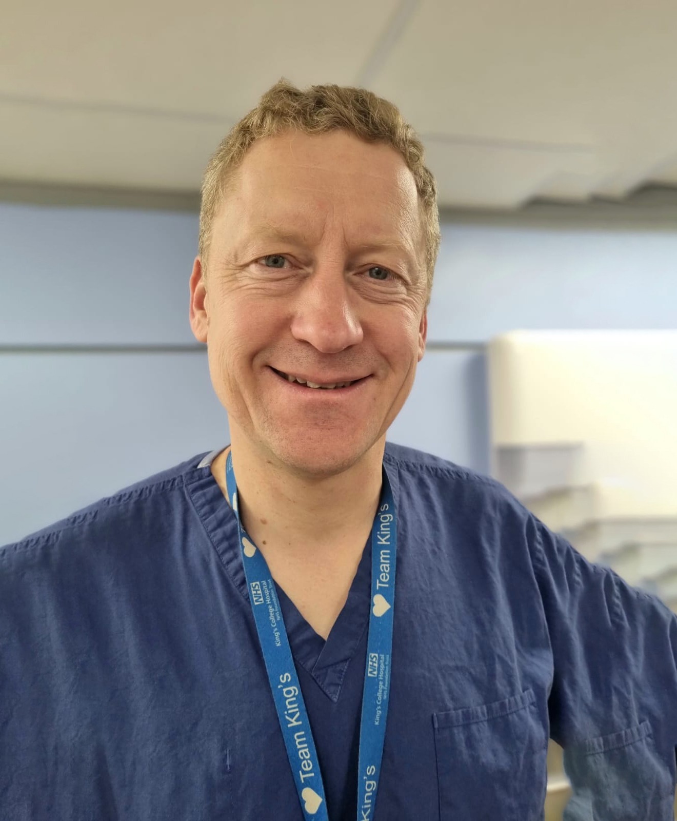 Dr. Ian Webb
